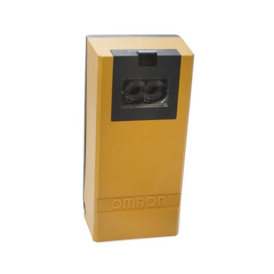 HySecurity E3K Long-Range Photoelectric Reflective Sensor with Reflector & Hood (NEMA 4, 40 ft, 24 VDC)