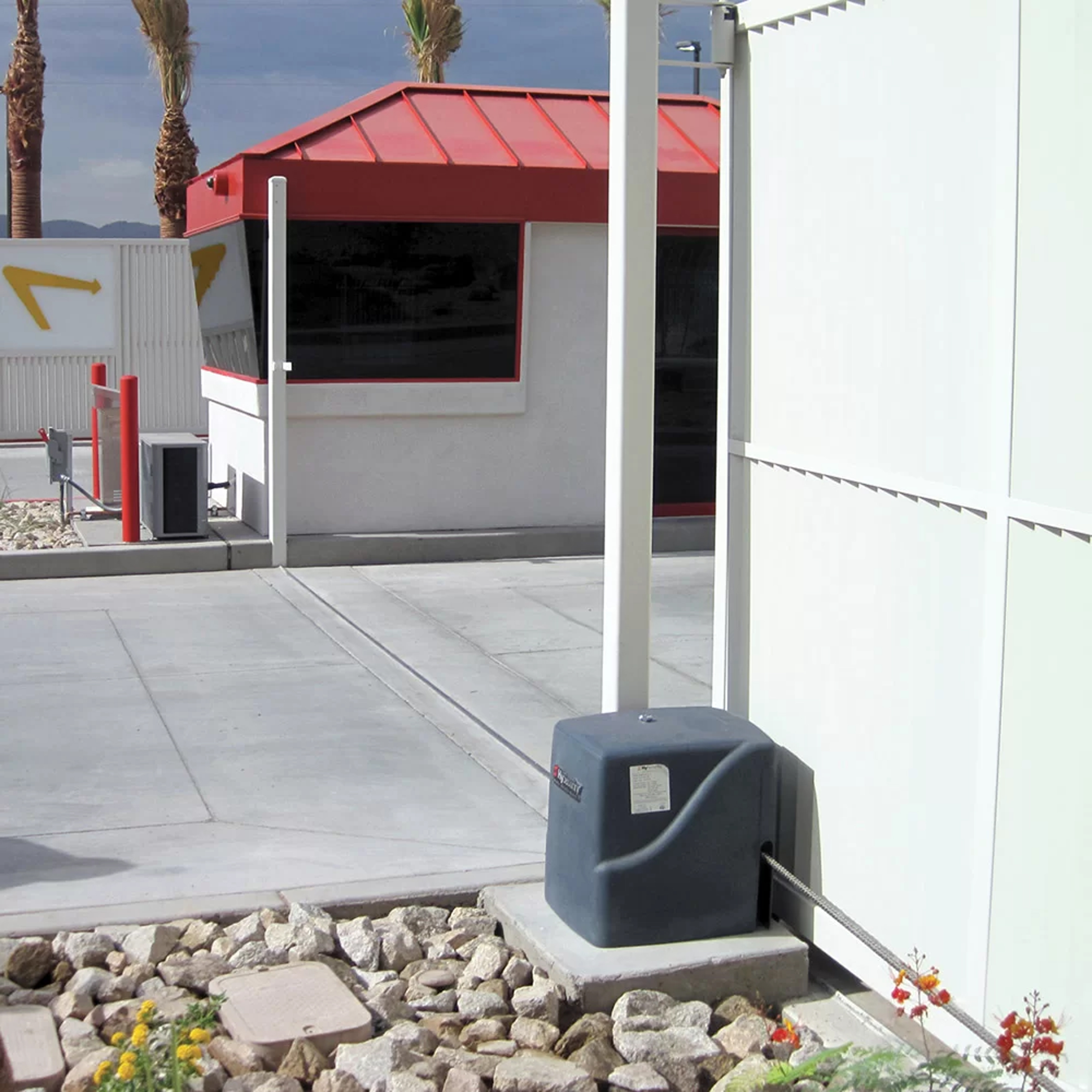 slidesmartdc commercial slide gate operator installation
